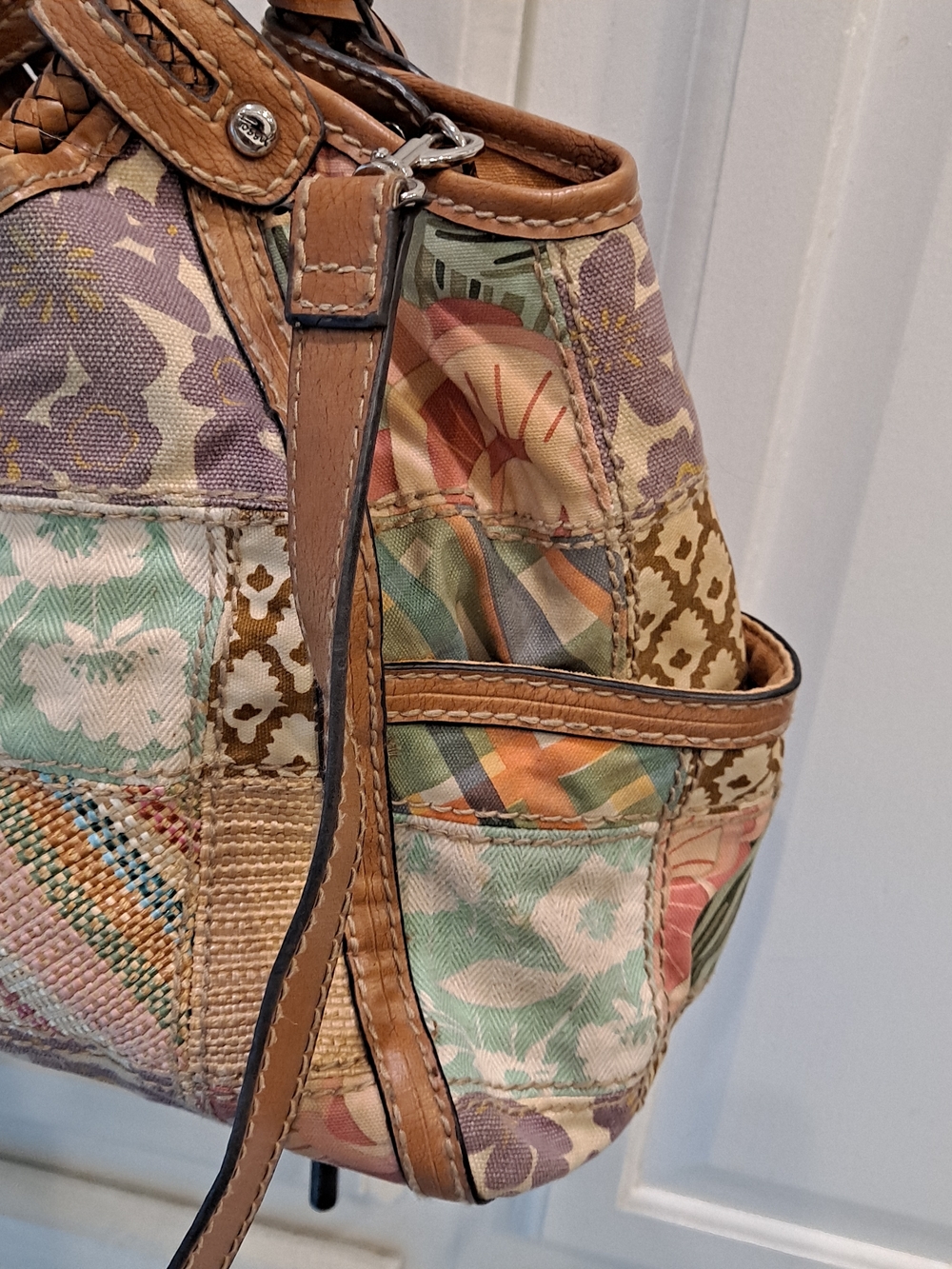 Fossil Modern Vintage Patchwork Shoulder Crossbody Bag in Tan and Multi - Picture 8 of 16